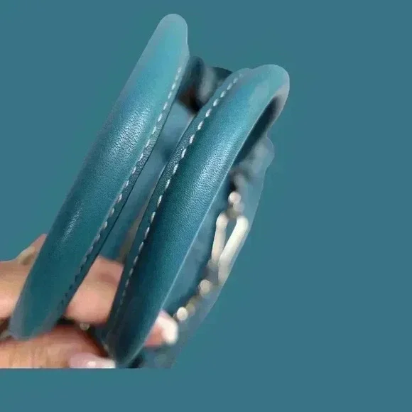 COACH Hamptons Teal Leather Belted Satchel Y2K - Picture 10 of 11